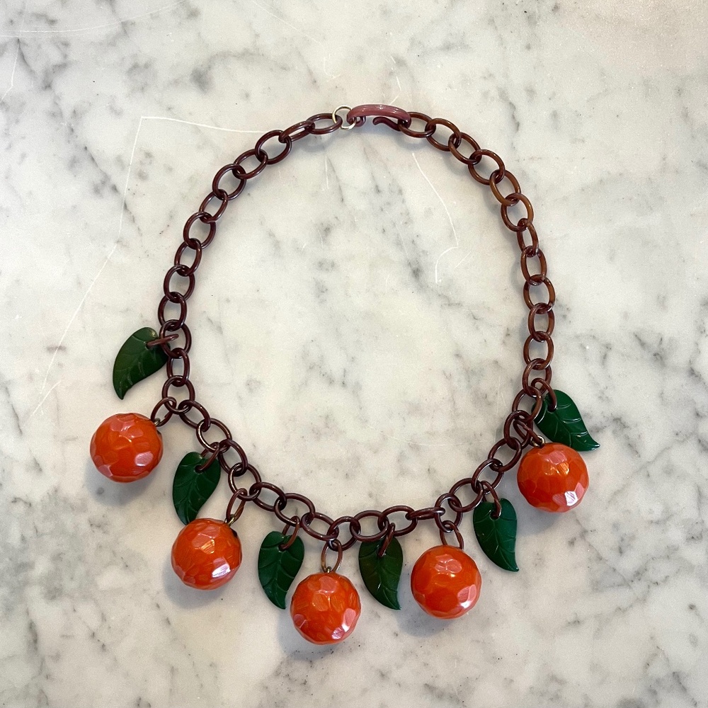 Bakelite Choker Necklace - Hanging Oranges & Leaves
